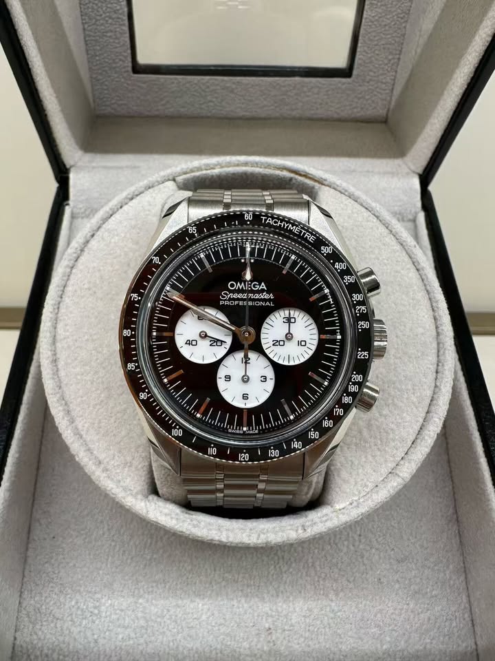Omega Speedmaster Watch (Model: 310.30.42.50.01.004)