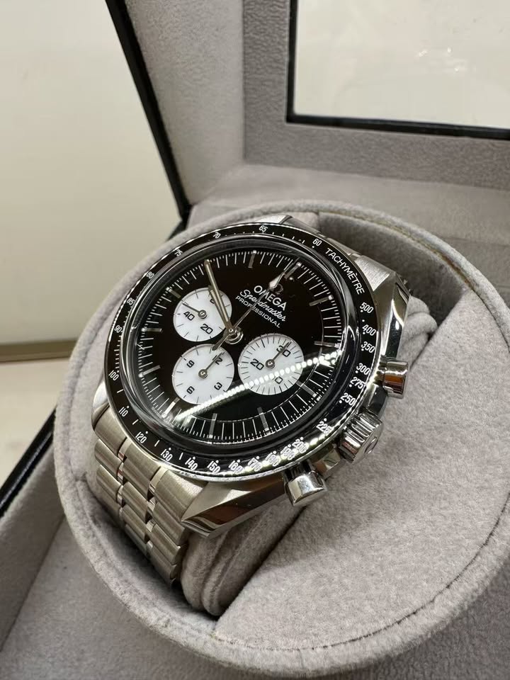 Omega Speedmaster Watch (Model: 310.30.42.50.01.004)