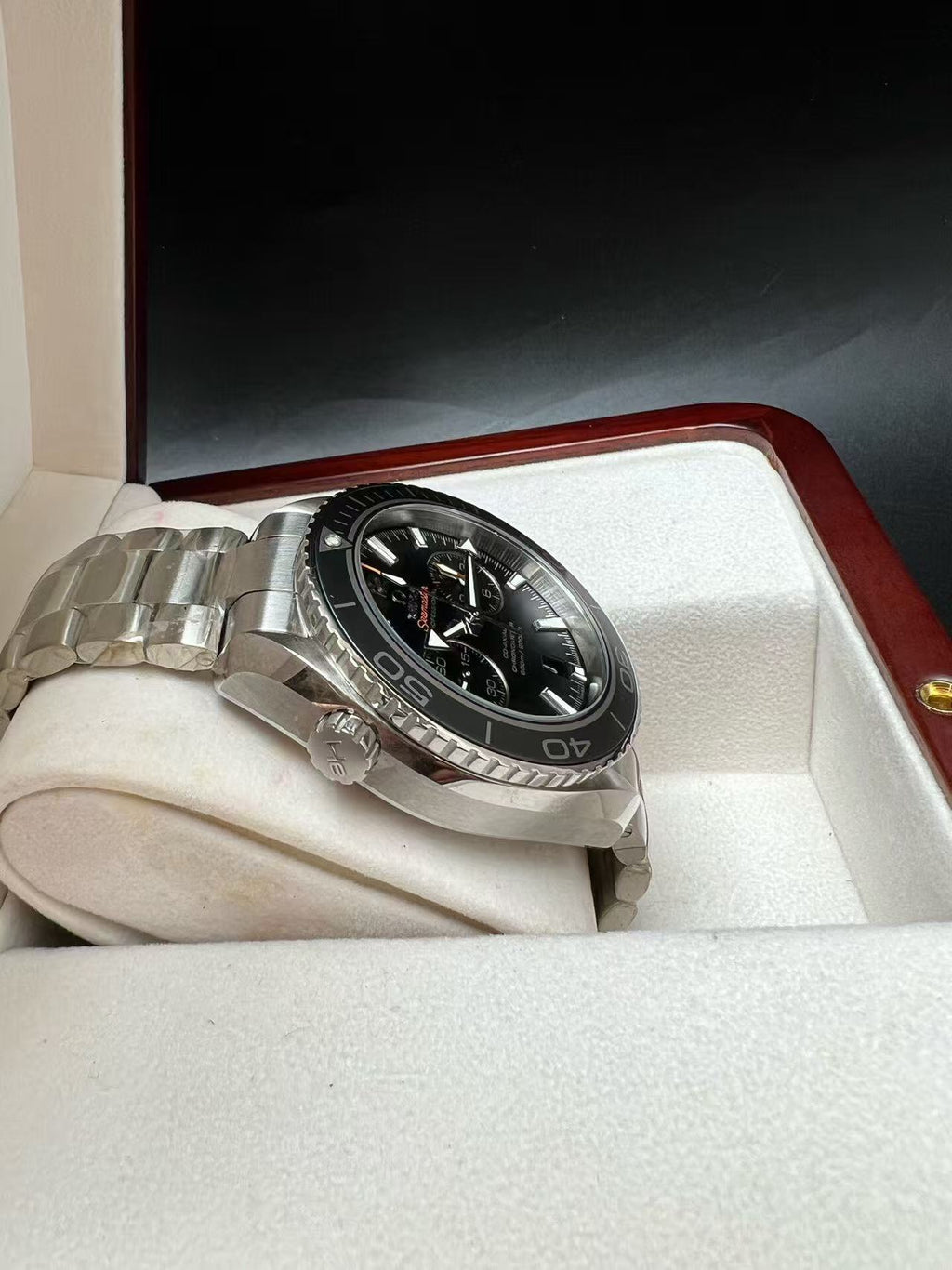 Omega Seamaster Collection (Model: 232.30.46.51.01.001)